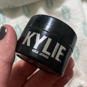 KYLIE highlighter
